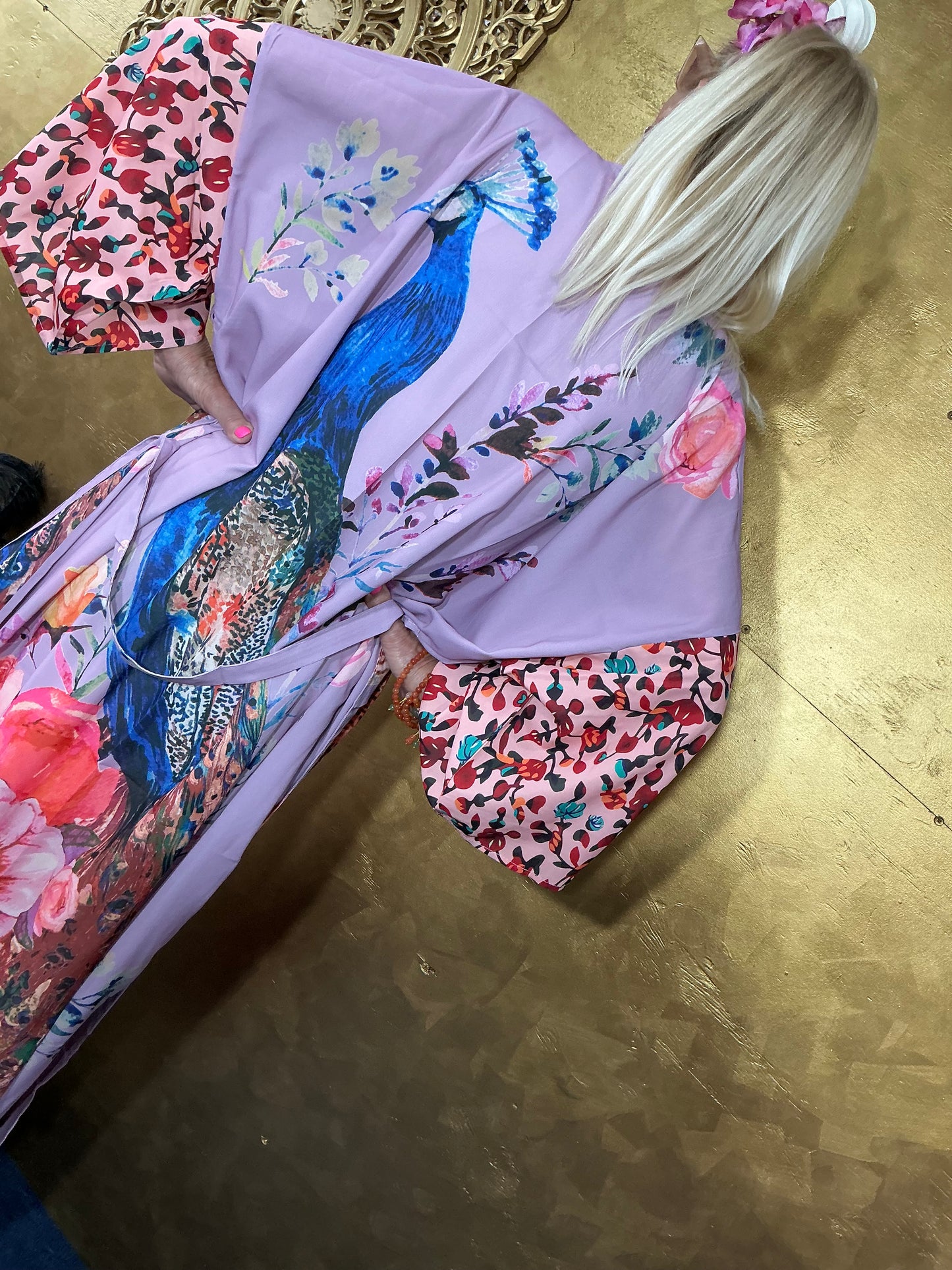 Delicate Lilac Peacock Kimono
